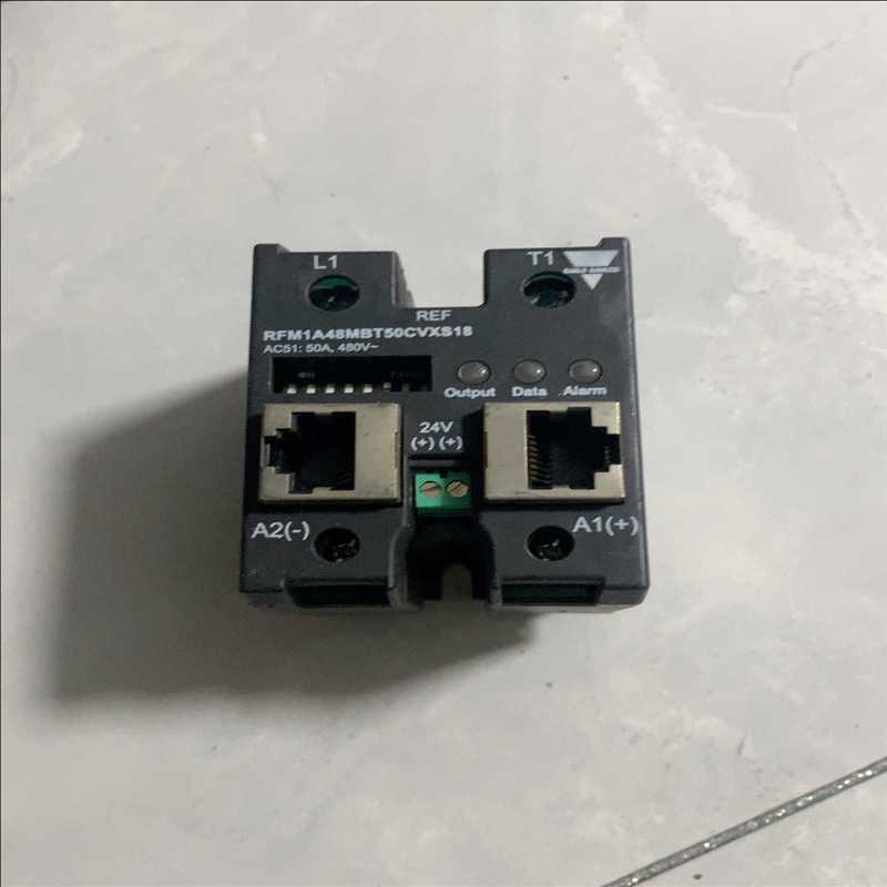 (询价)全新  RFM1A48MBT50CVXS18  实物图