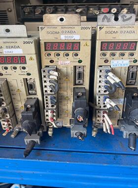 (询价)安川SGDM-02ADA 成色如图