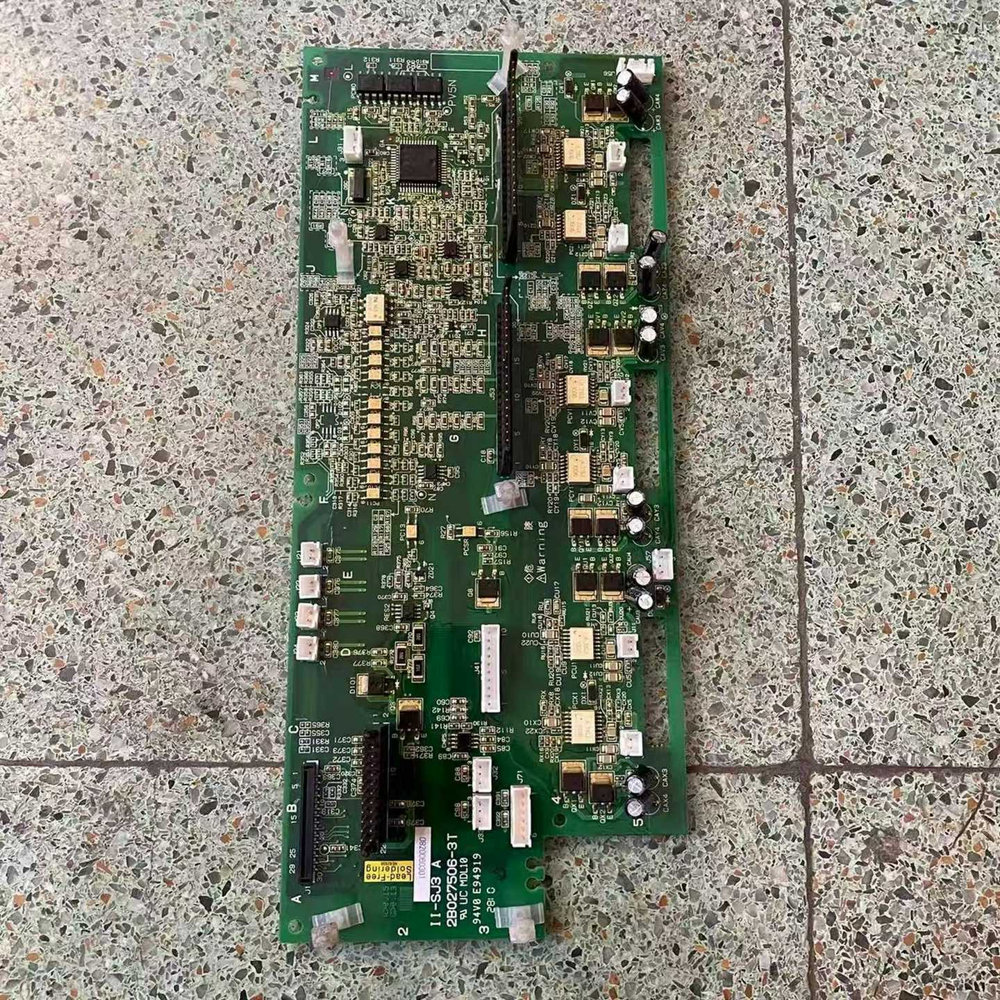 议~II-SJ3A 2B027506-2Z-3T日立变频器SJ3