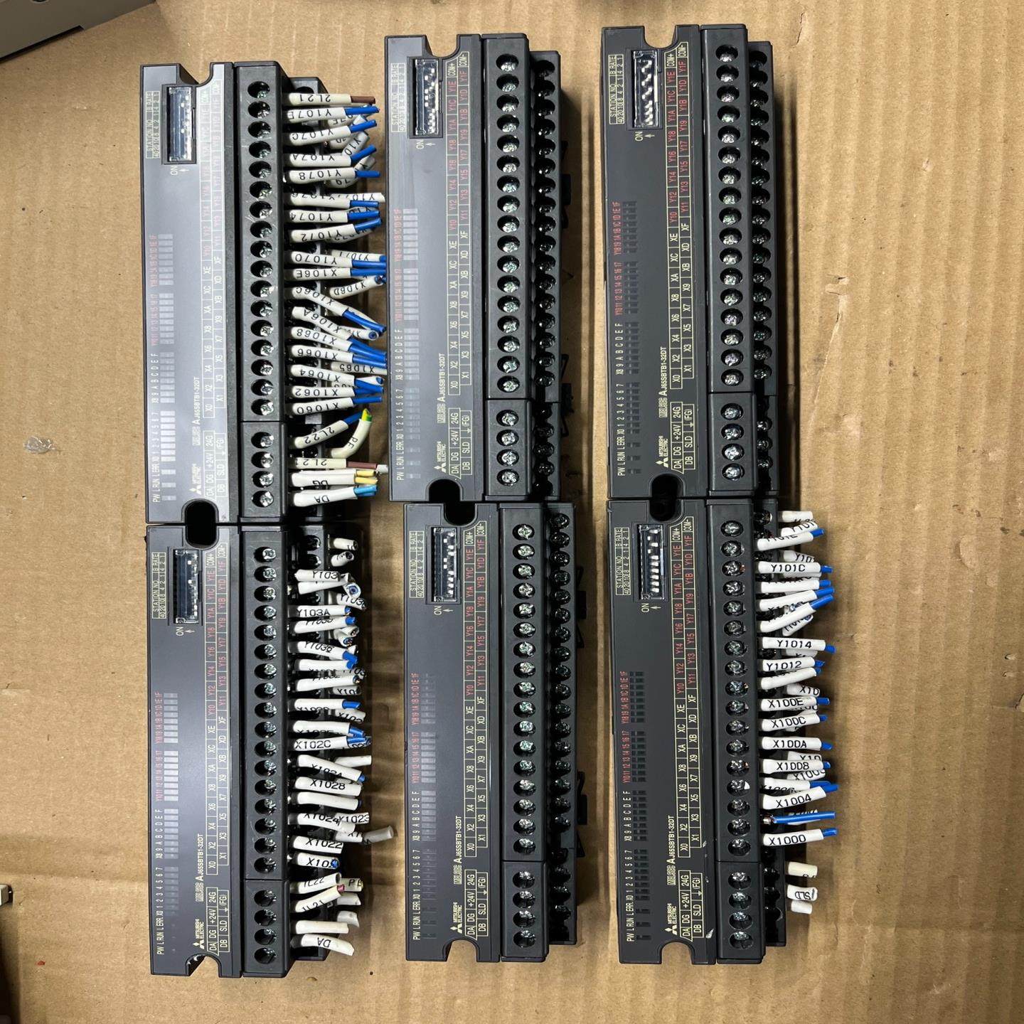 议价三菱远程模块AJ65SBTB1-32DT 实物图片，成色如图