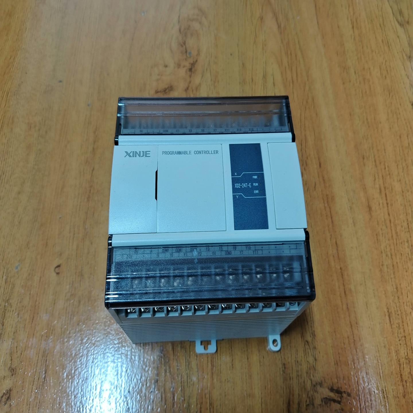 (背呗机械)信捷PLC XD2-24T-E功能正常成色为实图