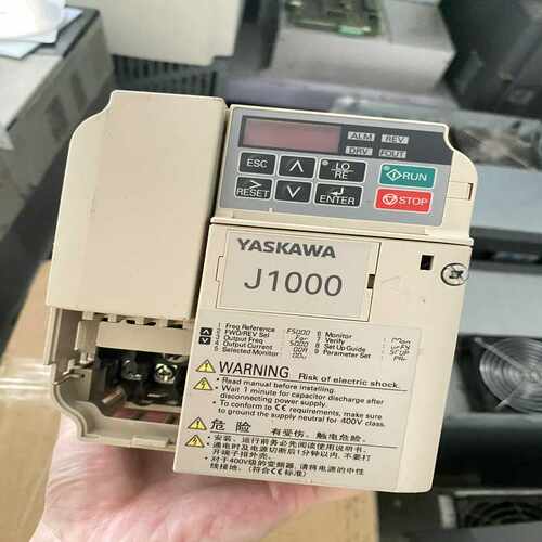 【星慕电子】安川J1000变频器CIMR-JB4C0004BBA 1.5