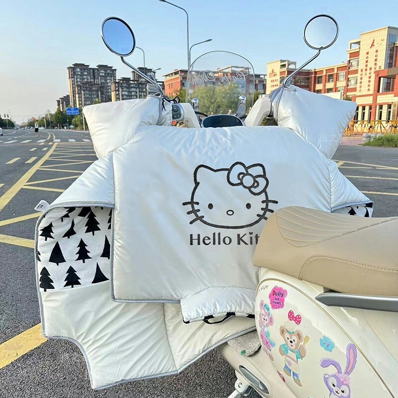 hellokitty电动车挡风被冬款防寒防雨罩冬季防风防水电瓶车2024新