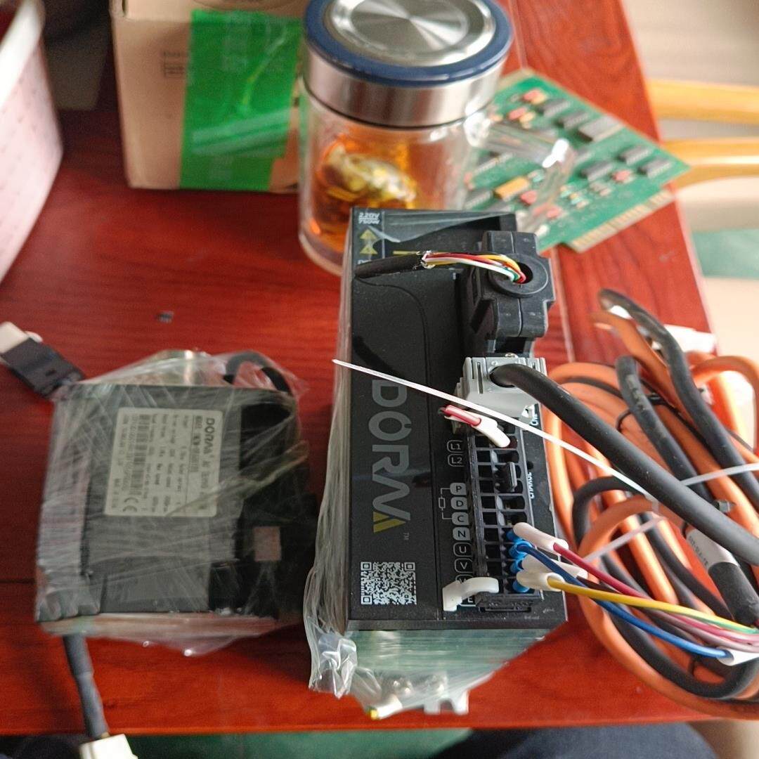 东菱伺服750WDS2P-08AS+电机DM2M-08A8