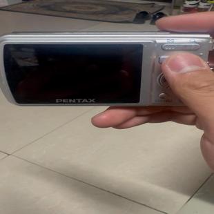 宾得m40功能正常成色如图就是右测外壳掉了一点 背呗机械