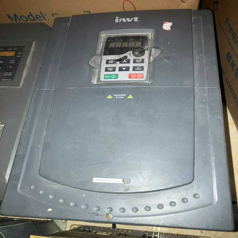 【星慕电子】BS600-022G-4英威腾变频器，功能好，实物图