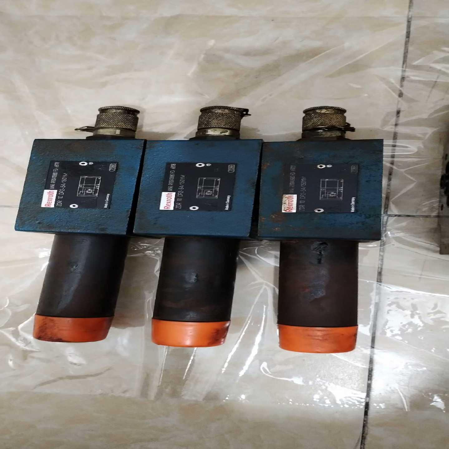 力士乐Rexroth叠加式减压阀ZDR  10  DP2-5【侨报商行】