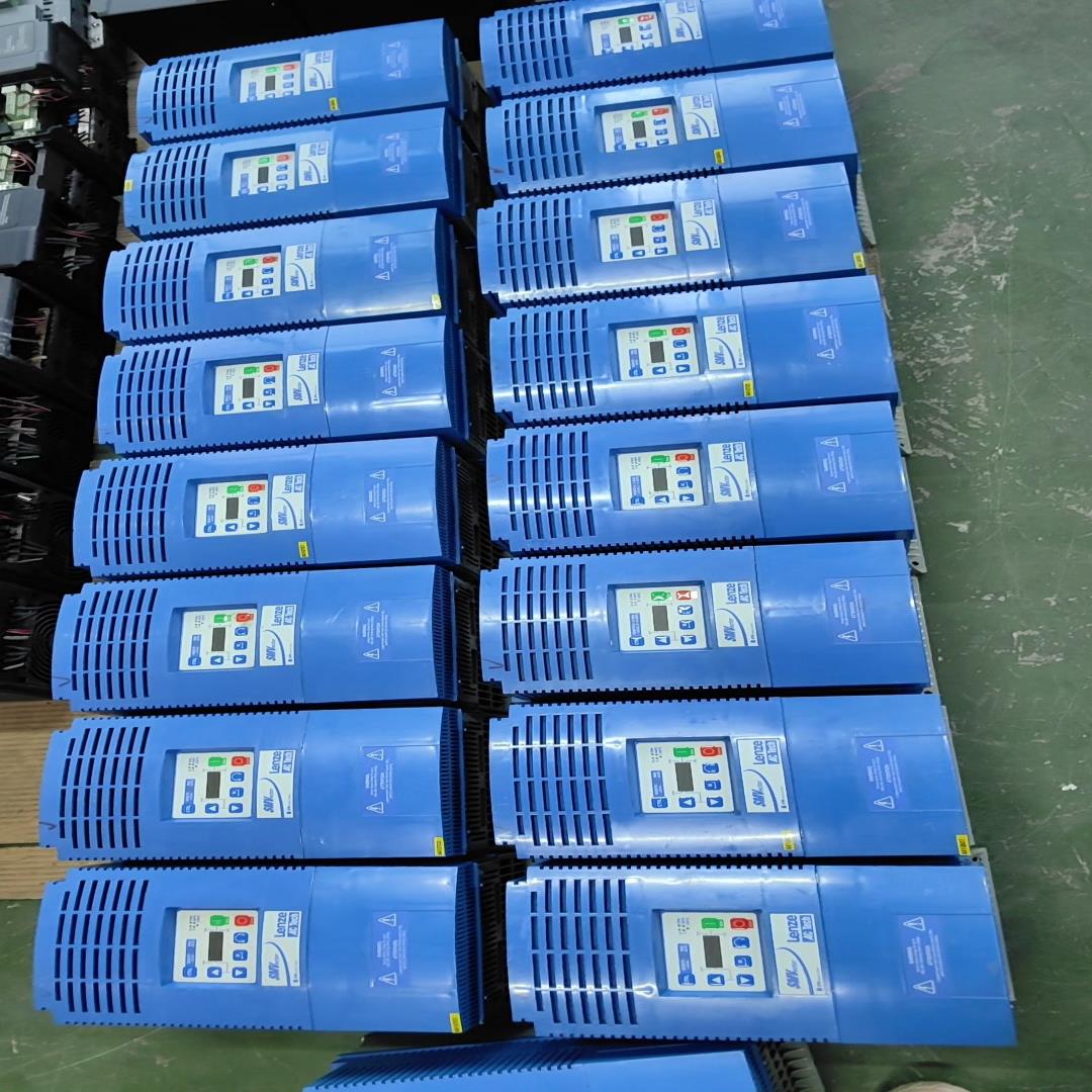 伦茨ESV183N04TXV-CC变频器功能正常成色如图询价