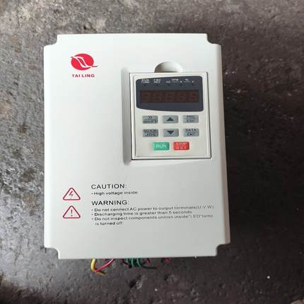 台凌3.7kw变频器TL100B3G3R7N1，成色~询价