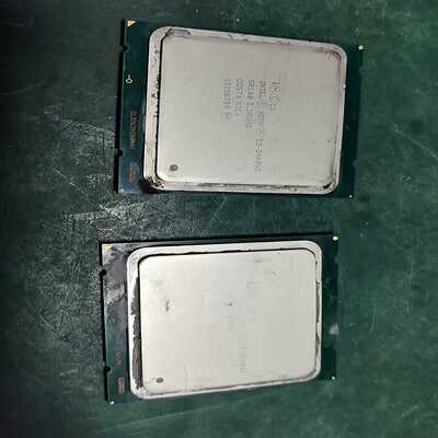 cpu e52660V2 1片e52680v21片