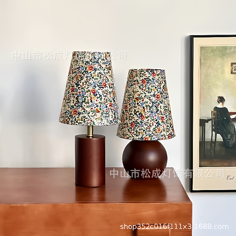 铁艺美式复古风碎花台灯高级感实木灯法式主卧室浪漫床头灯氛围灯