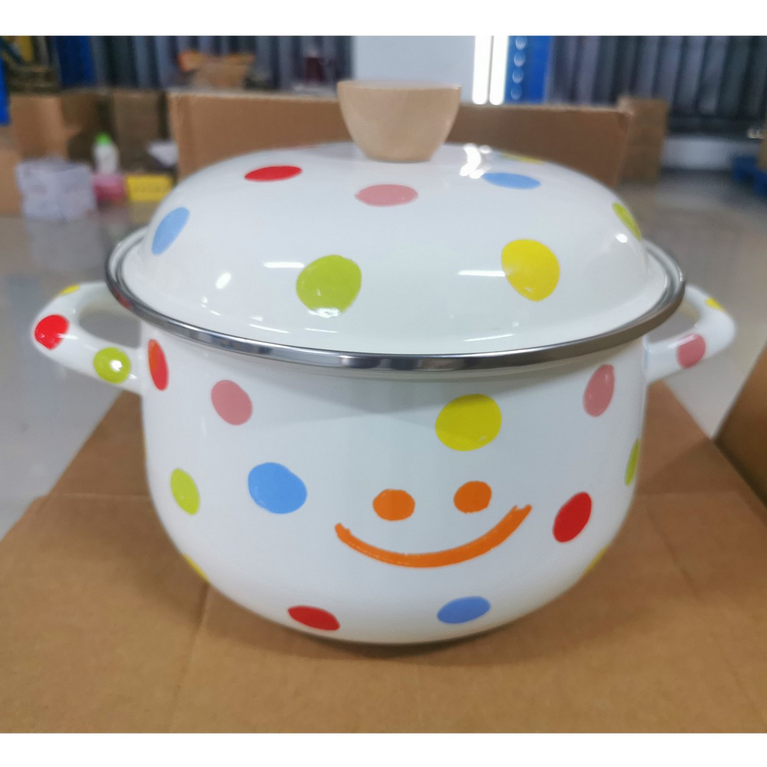 搪瓷笑脸双耳锅汤锅22厘米
