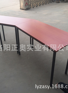 多用课桌 任意拼接课椅 多边形桌椅 钢木桌可根据要求做