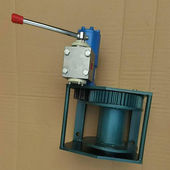 多功能加重1吨手动液压卷扬机液压绞盘中小型重型吊车船用起重