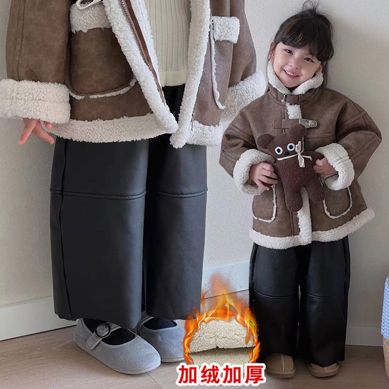 韩国女童加绒皮裤中小童冬季厚直筒裤子宝宝百搭时尚宽松加厚长裤