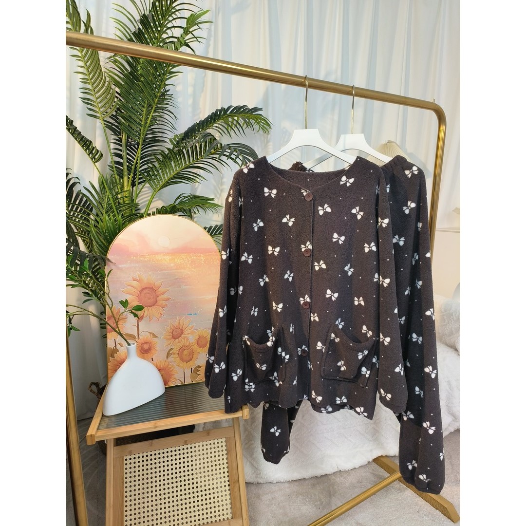 初初家秋冬卡通毛绒睡衣套装可外穿大码双面云舒绒家居服加绒毛毛