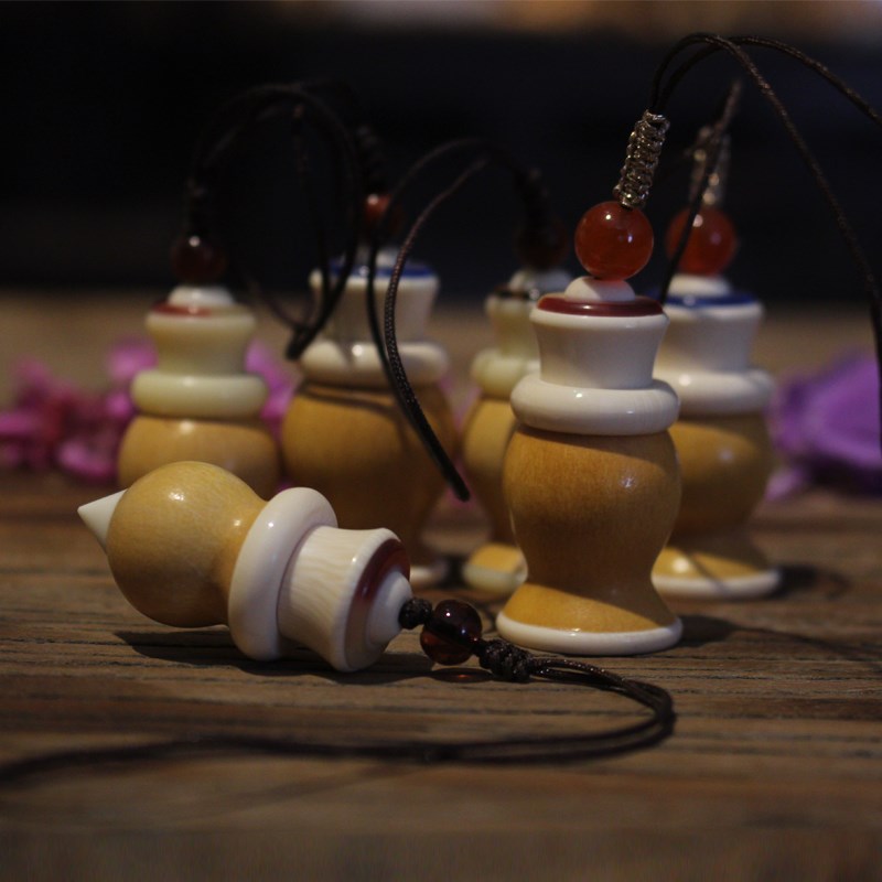 新款天然葫芦小挂件可装药丸香料朱砂胎毛乳牙可挂车钥匙包上手机