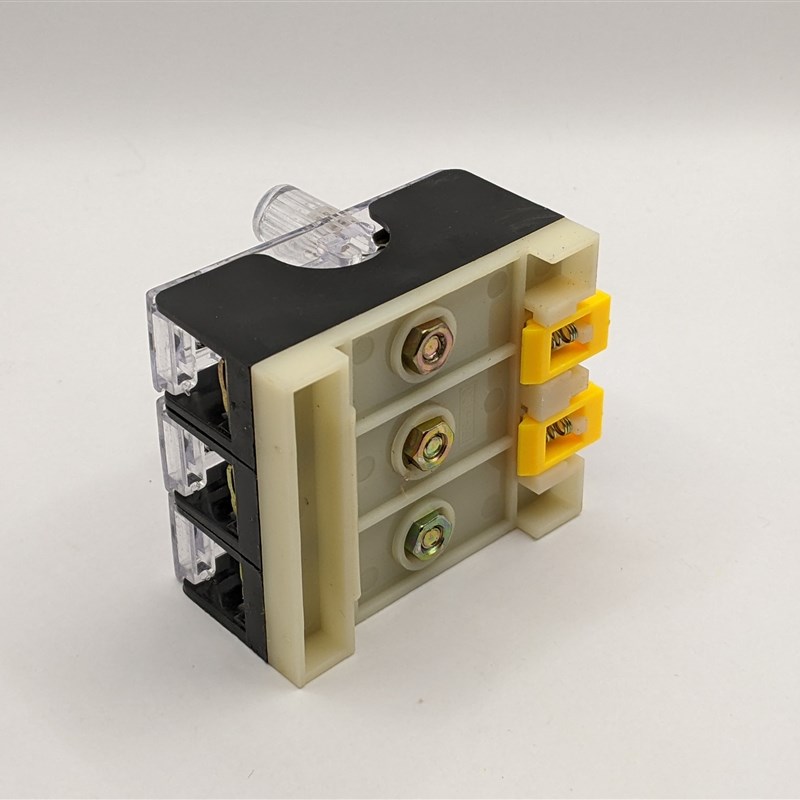 FS-103 三联玻璃保险丝底座6*30mm内置10A保险丝管 熔断器