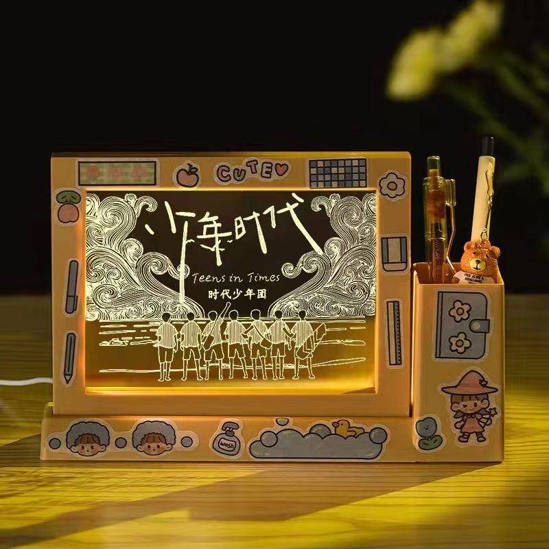 【1.9万人收藏】3D笔筒小夜灯时代少年团马嘉祺男女朋友同学闺蜜