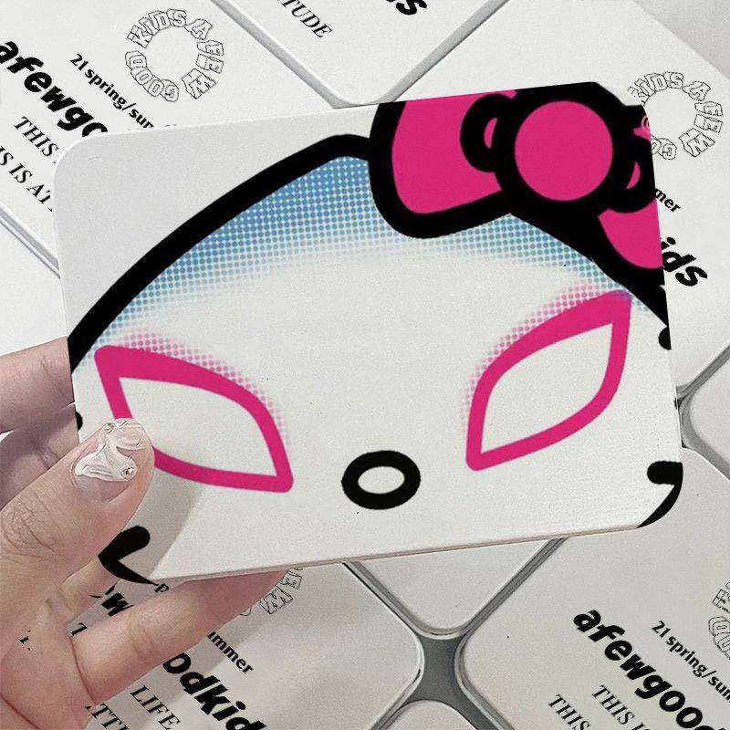 超人凯蒂猫铁盒小卡收纳铁盒可爱整理桌面吧唧谷子文帐收纳铁盒