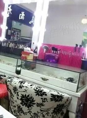 欧式新款烤漆化妆台梳妆台 专业影楼化妆台 理发台带灯白色可订做