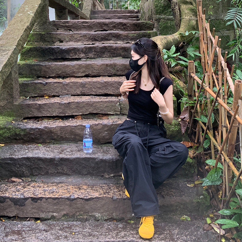 黑色降落伞美式工装裤女夏季新款百搭薄款休闲裤阔腿抽绳直筒裤子