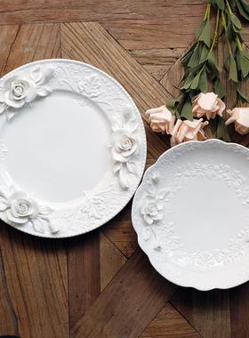 5ZWW1962陶瓷手捏玫瑰花立体造型大号宫廷风圆盘荷口餐盘法式