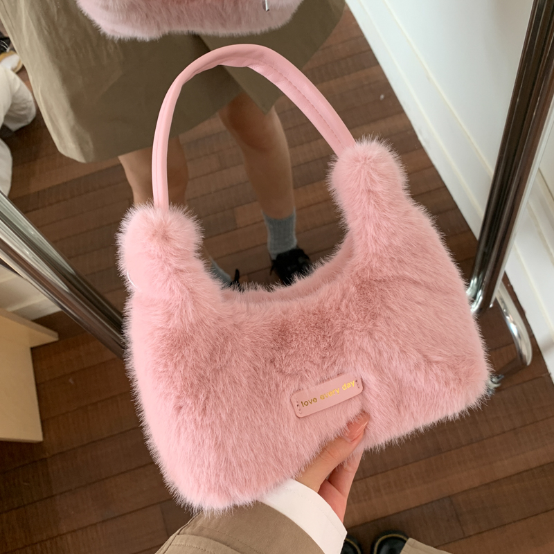 毛绒包包女高级感小众单肩斜挎包