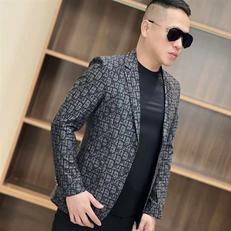 94秋季男士新款绅士百搭高级感西服时尚轻奢外套男款休闲品质上衣