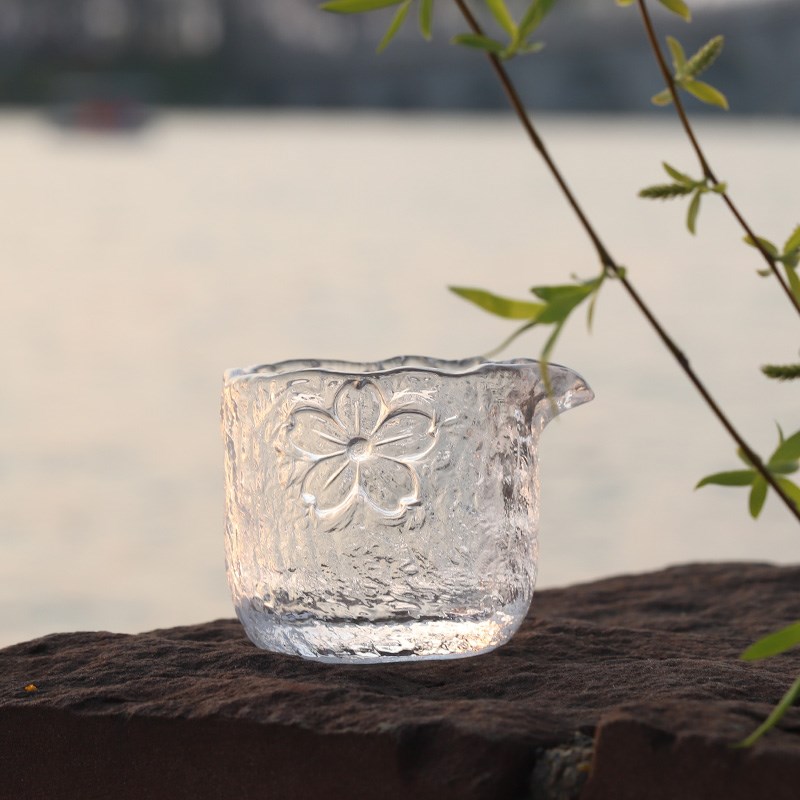 天然水晶公道杯茶具白水晶分茶器器皿功夫杯加厚耐热手工打磨图片