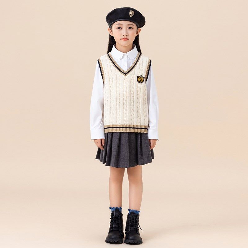儿童针织马甲秋冬2024新款女童套头加绒毛衣背心纯棉学院风针织衫