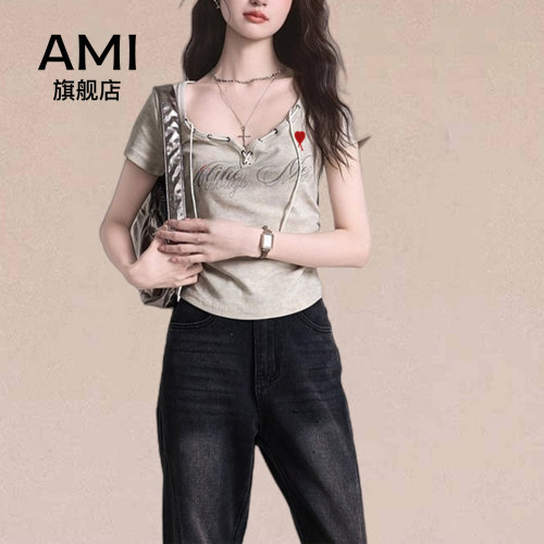 AMI官方美式复古辣妹短袖T恤女2026夏季新款收褶印花绑带短款上衣