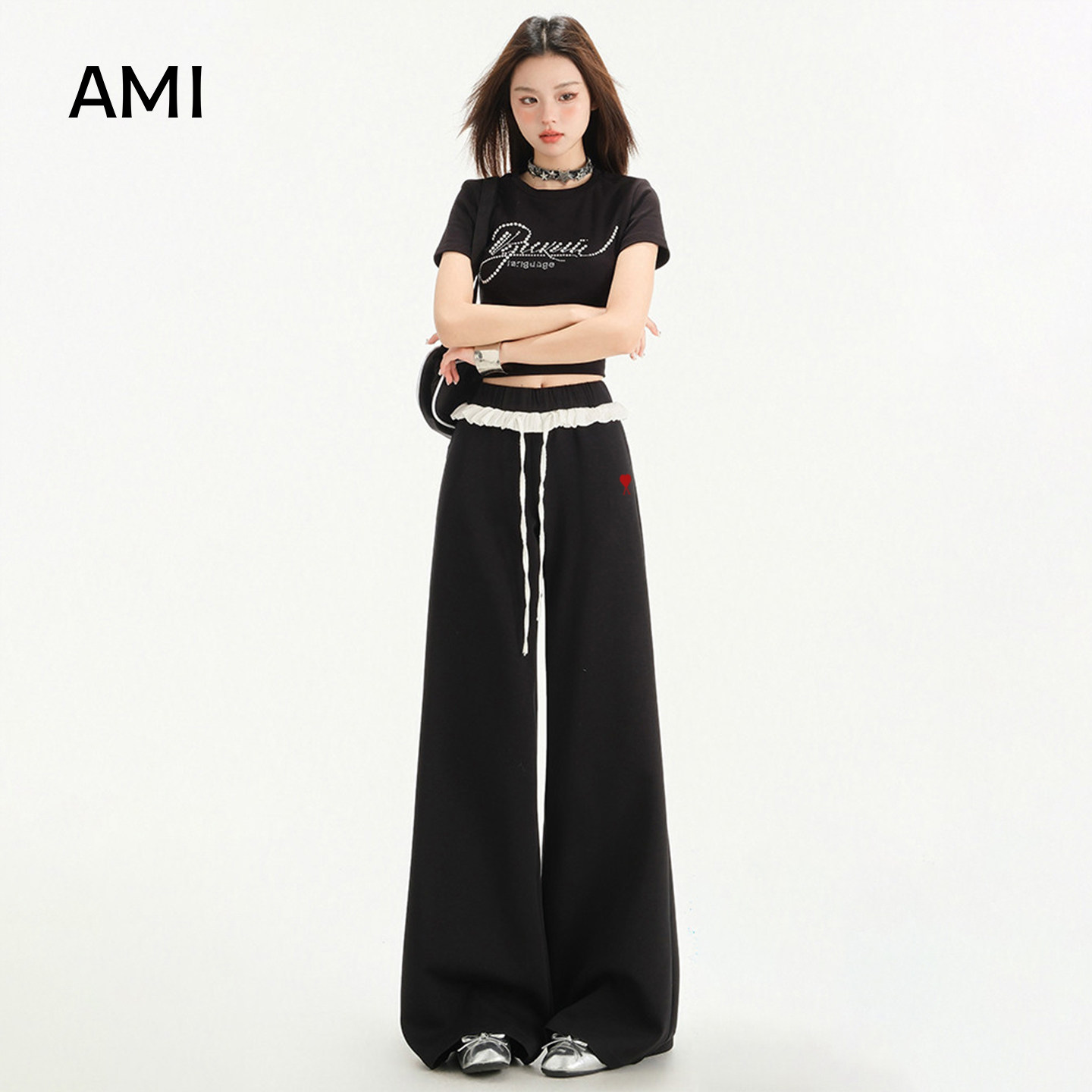 AMI官方 2026美式黑色蕾丝边微喇休闲裤女宽松慵懒风小个子运动卫