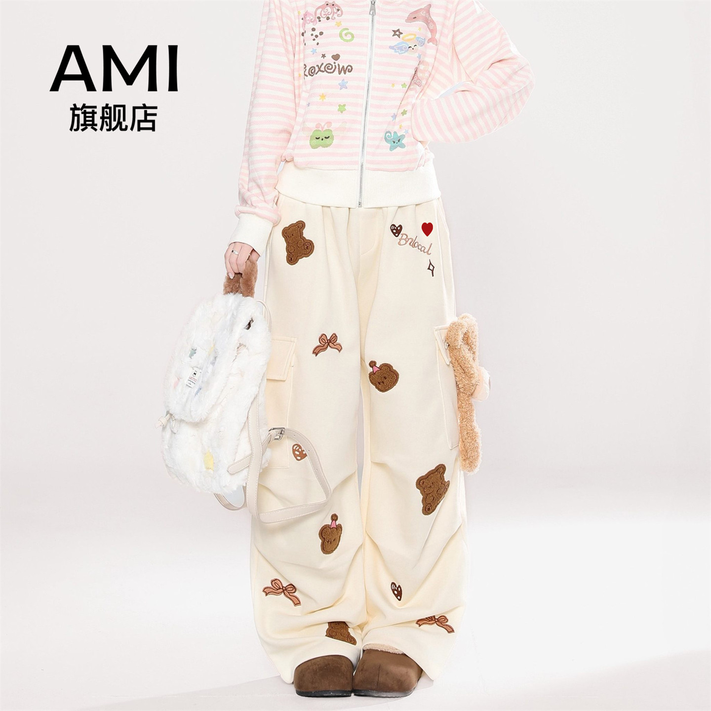 AMI官方美式复古小熊刺绣运动休闲裤女多口袋加绒工装阔腿长裤子图片