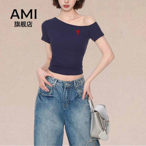 AMI官方美式斜肩露肩短袖t恤女夏修身紧身纯欲辣妹短款一字肩上衣