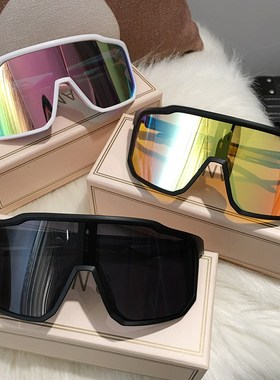 一体式雪地墨镜男女超大彩色滑雪防风护目秋冬太阳眼镜大脸白边框