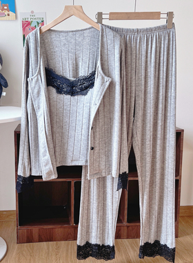 2025新款带胸垫莫代尔睡衣女秋冬季黑色蕾丝吊带三件套家居服套装