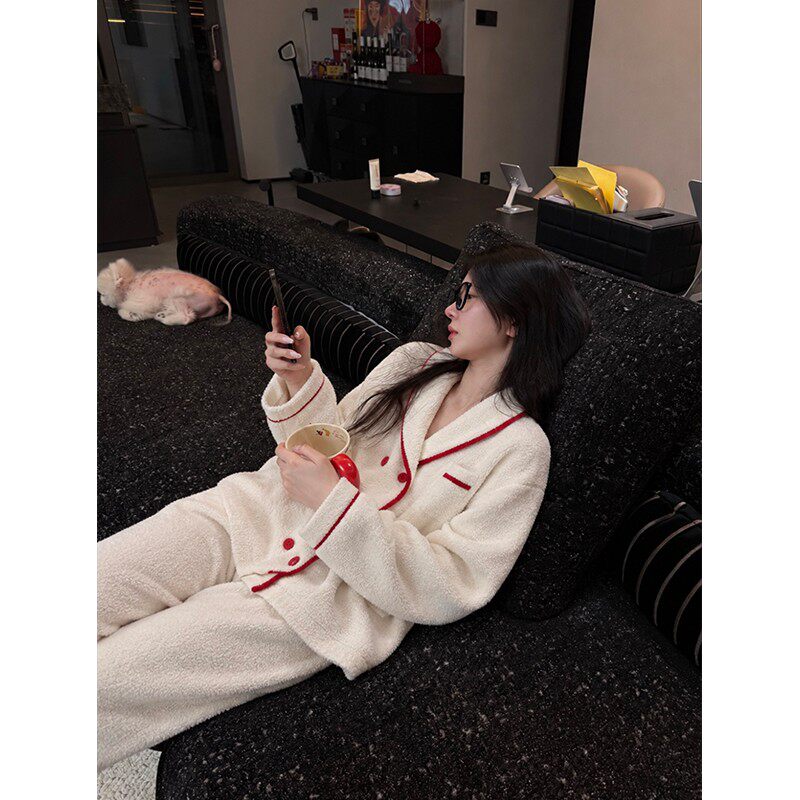 2026新款法式小香风翻领半边绒睡衣女保暖软绵绵家居服套装可外穿