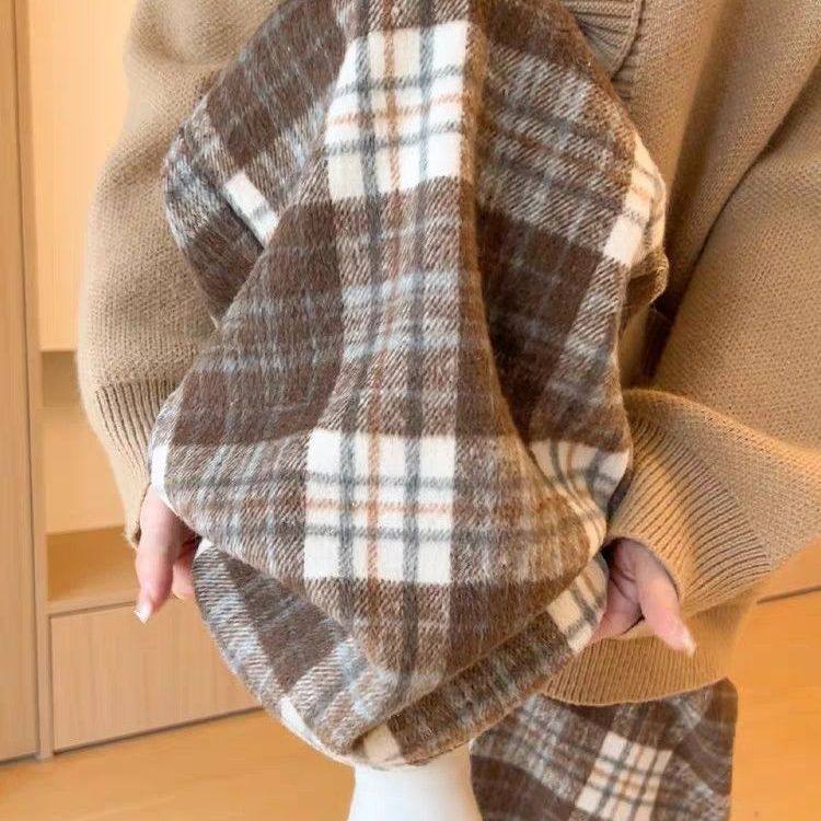 秋冬格子裤子女今年流行爆款梨型身材小个子加绒休闲裤女直筒垂感