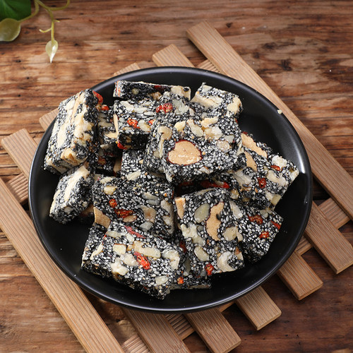 手工义乌特产黑芝麻核桃枸杞软糕