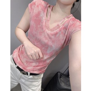 夏天新款性感挂脖V领短袖T恤女设计感洋气修身弹力网纱露锁骨上衣