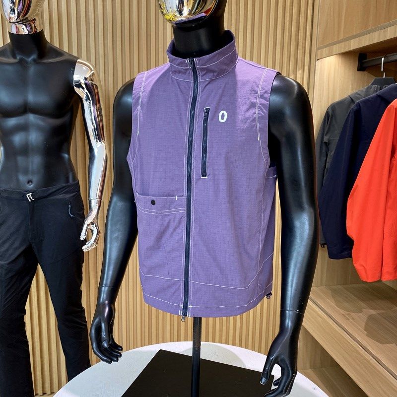 港资设计师线!男女轻量款!户外牛货夏季新品透气休闲马甲背心潮,男装,常规马甲,淘宝优惠券,粉丝福利购,淘宝优惠卷