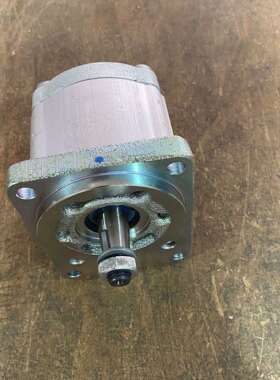 现货士乐齿轮泵0510525022