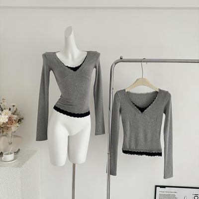 心动signal!蕾丝v领假两件打底衫女修身显瘦长袖套头T恤