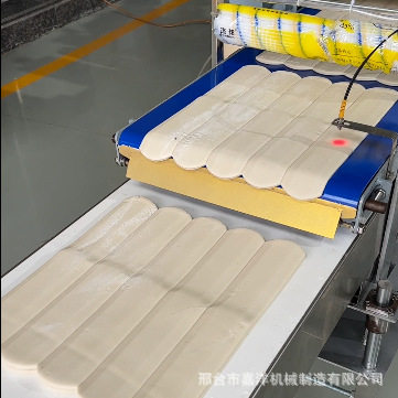 商用烩面胚机河南烩面机自动刷油压饼机多功能白吉馍成型机设备图片