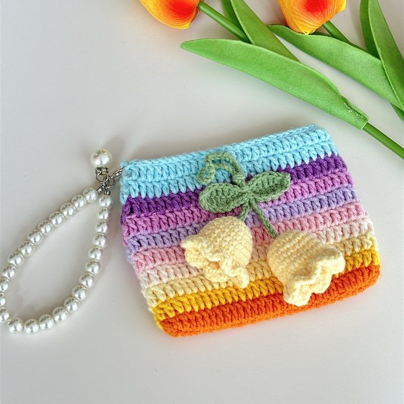 DIY铃兰花零钱包手工针织卡包毛线钩织小包女生手拿卡袋编织成品