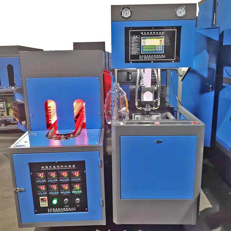 鼎仁供应10斤5斤2.5公斤1.5L公斤带手把手提油瓶吹瓶机