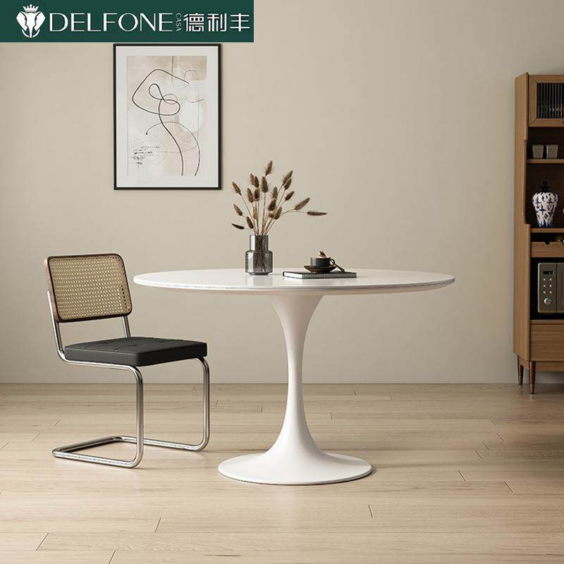 德利丰岩板圆形餐桌简约纯白小户型家用郁金香岩板圆桌奶油风饭桌