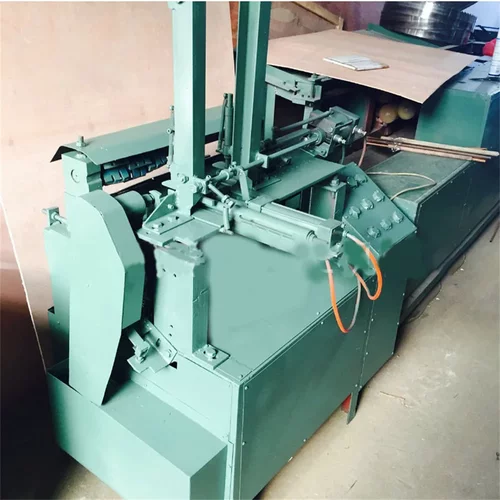 Hammer handle machine全自动不规则锤把机 圆形椭圆型木柄成型机