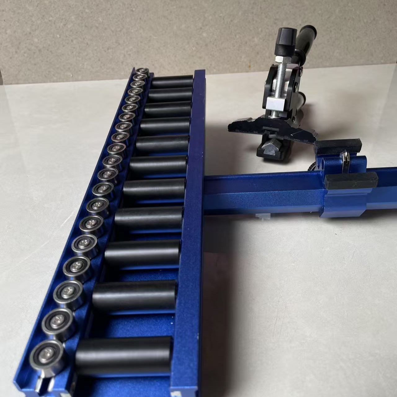 岩将新一代新款瓷砖T型推刀轴承滚轮滑轮地砖岩板瓷砖切割神器